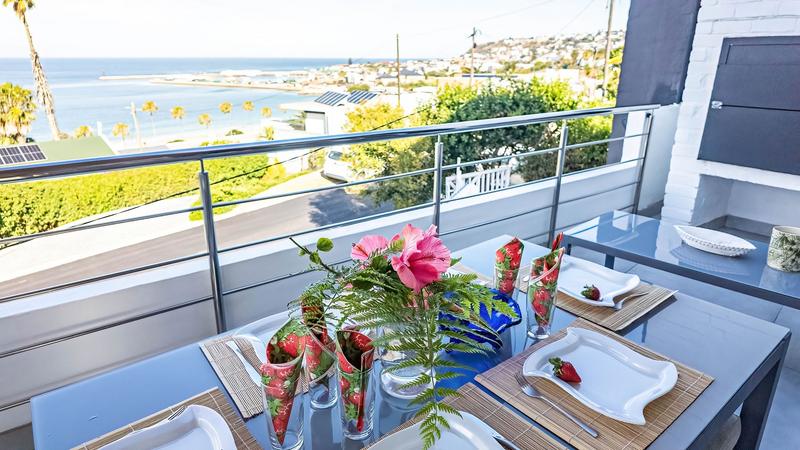 4 Bedroom Property for Sale in Santos Bay Western Cape